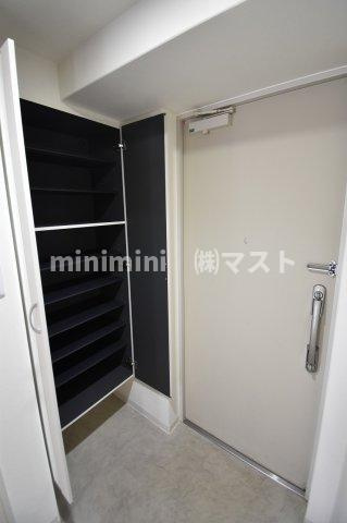 ヴァンドーム梅田北の玄関
