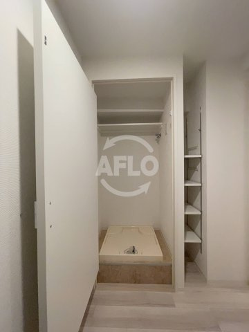 セレニテ難波プリエの洗面所|セレニテ難波プリエ　洗濯置き場