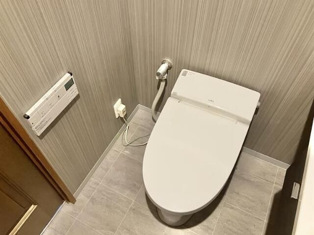 大井仙台坂パークハウスのトイレ|清潔感のあるトイレです