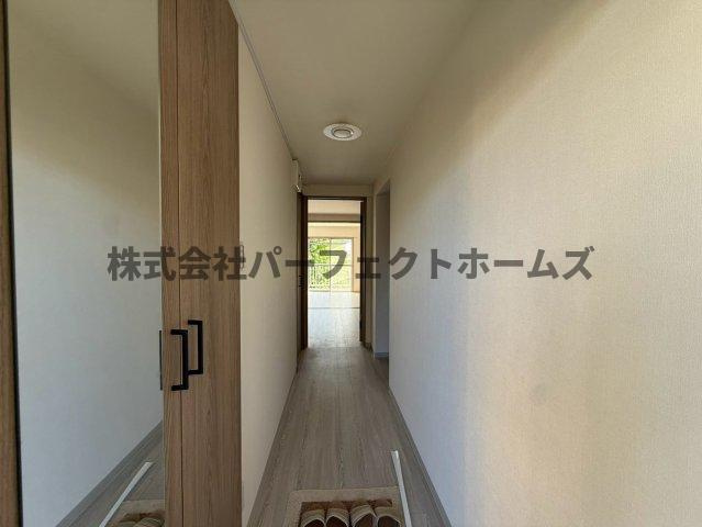 レジデンス長尾谷の洋室|明るい洋室です