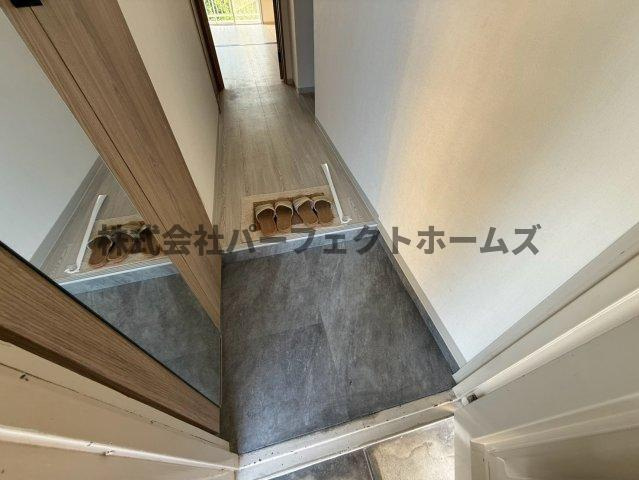 レジデンス長尾谷の玄関|シンプルで使いやすい玄関です