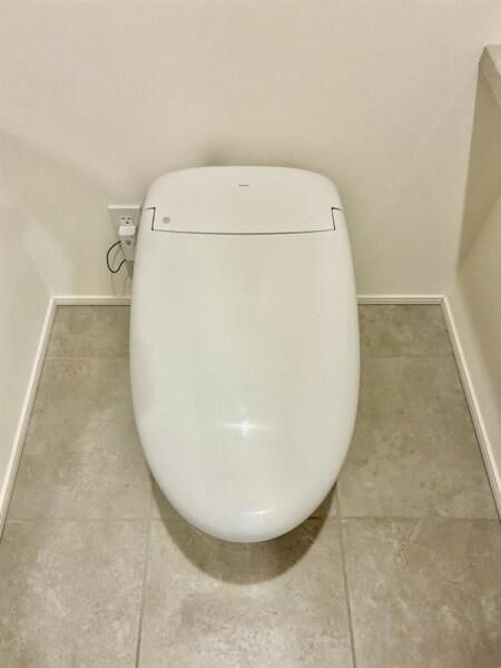 Ｂｒｉｌｌｉａ自由が丘のトイレ|落ち着いた色調のトイレです