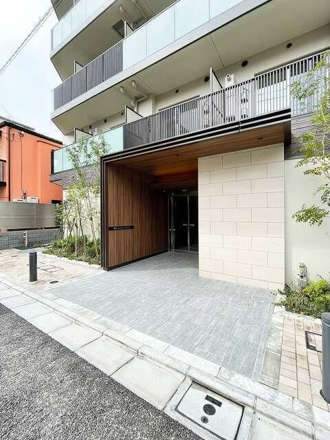 オーキッドレジデンス戸越公園のエントランス|落ち着いたエントランスです