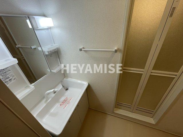 カサ・ファミリアⅠの洗面所