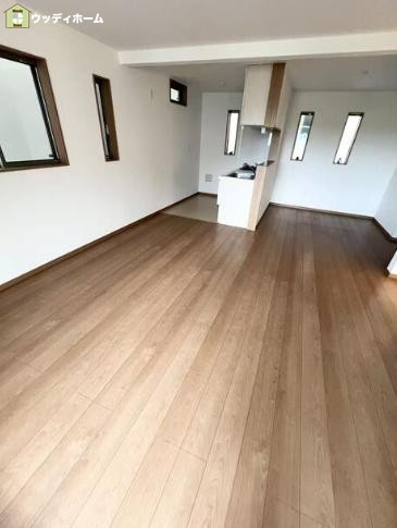 川口市元郷3丁目　中古一戸建ての居間・リビング