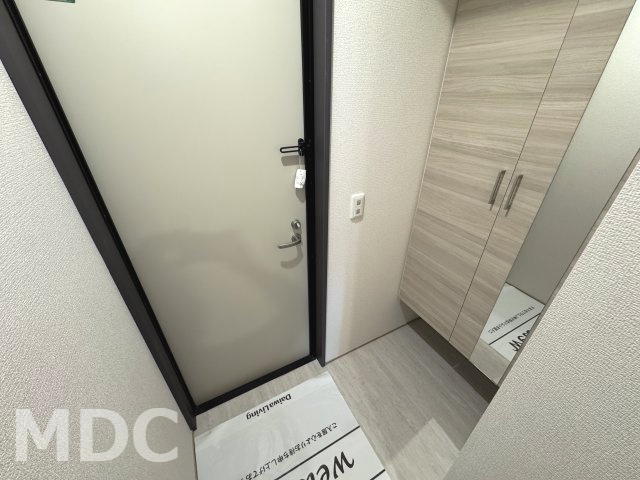 エグレットテラスⅡの玄関