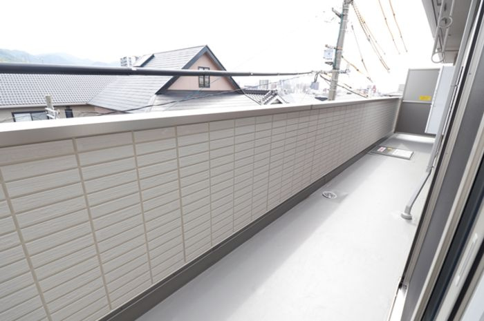 D-room中二十町のバルコニー