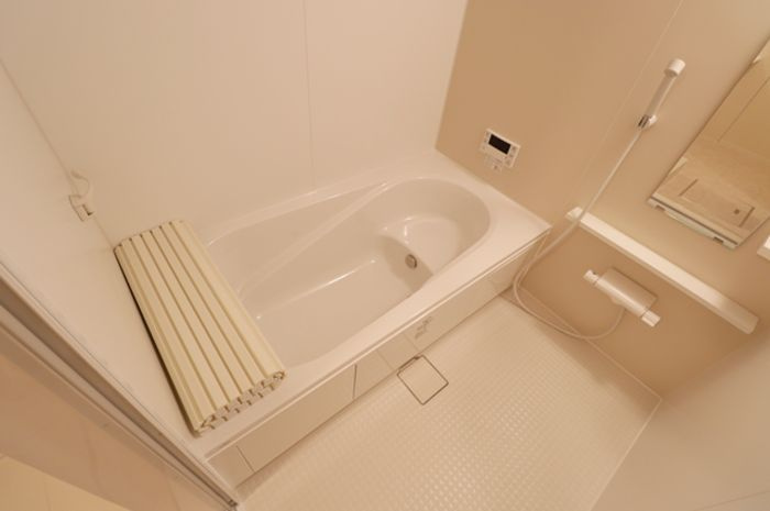 D-room中二十町の浴室