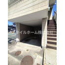 諏訪メゾン牧平の駐車場