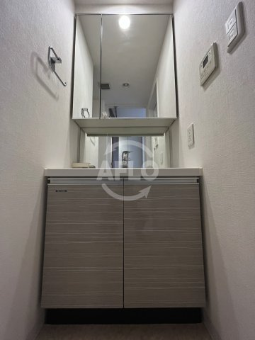 アーバネックス梅田西の洗面所|アーバネックス梅田西　独立洗面台