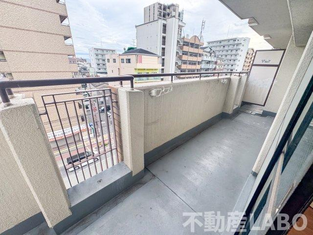 パークハイム住之江のバルコニー