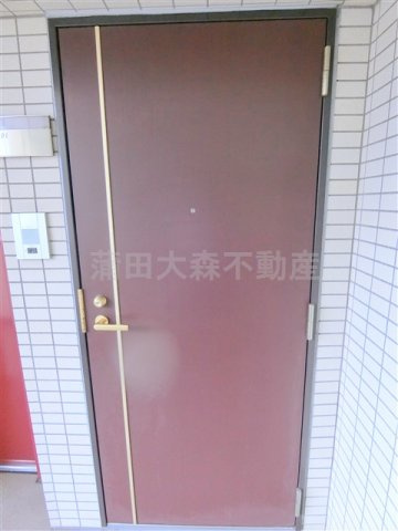 メインステージ蒲田Ⅱの玄関