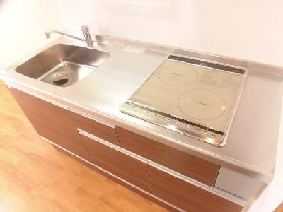 ビクトワール西大路御池のキッチン|２口IHキッチン
