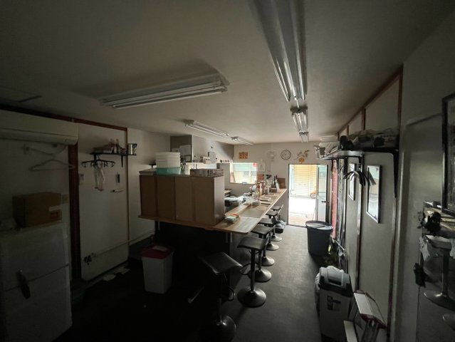 大阪市生野区林寺３丁目の住宅付店舗一部