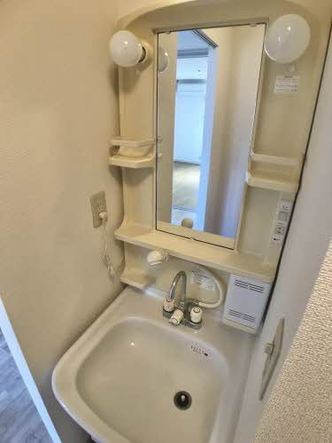 サンパティークの洗面所