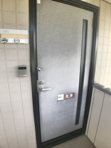 サンパティークの玄関
