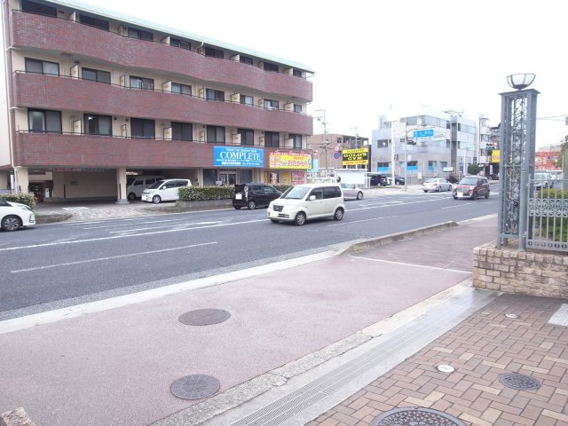 宝塚市武庫川町の店舗一部
