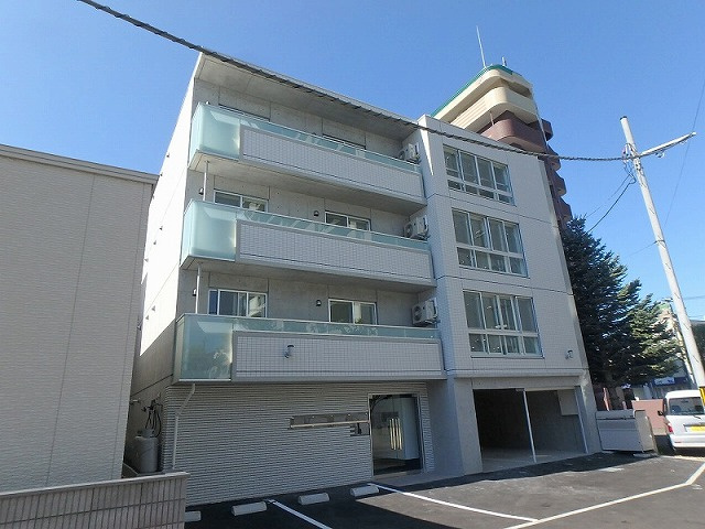 Ｅｓｔａｖｉｅ円山（エスタヴィエ円山）