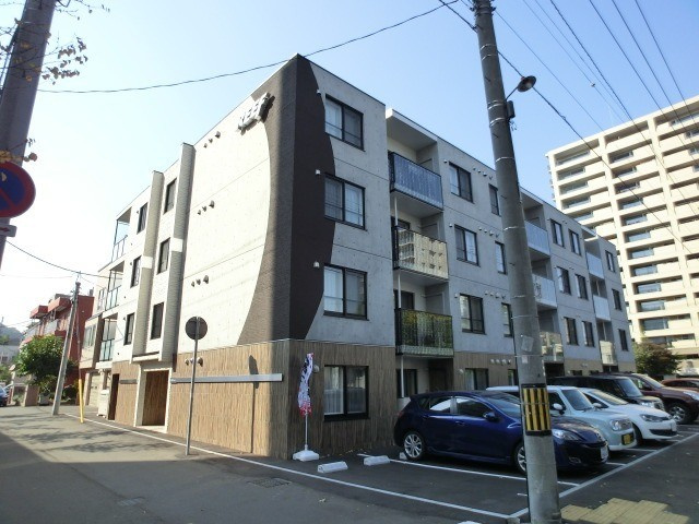 リーフネスト