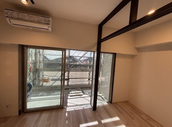 神戸市中央区栄町通３丁目の賃貸マンションの居間・リビング