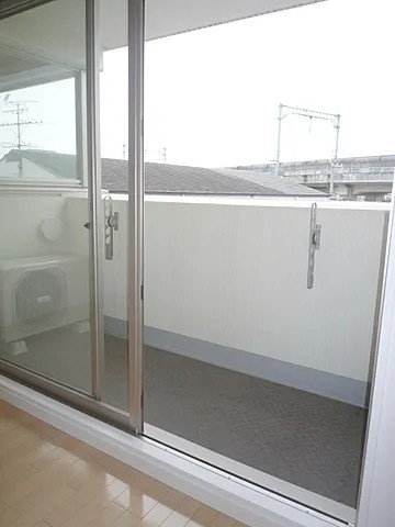 西宮市津門西口町の賃貸マンションのバルコニー