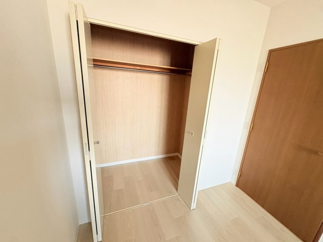 西宮市津門大塚町の賃貸マンションの収納