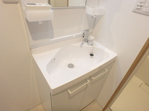 神戸市東灘区御影本町６丁目の賃貸マンションの洗面所