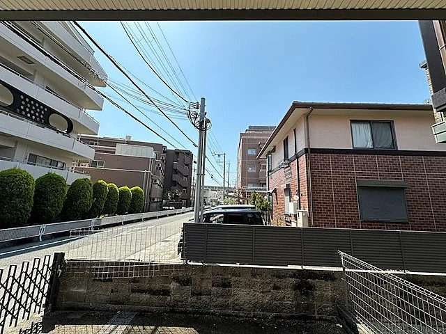 西宮市段上町１丁目のアパートの展望