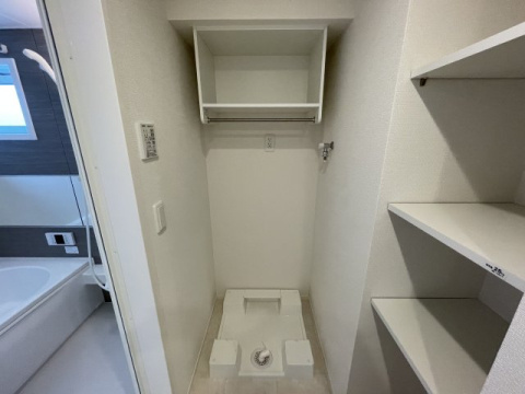 西宮市常磐町のアパートの収納
