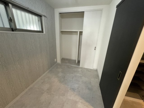 西宮市郷免町の賃貸マンションの居間・リビング