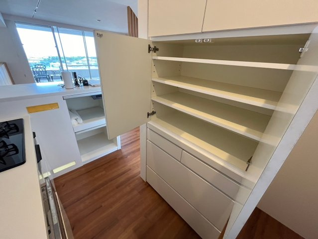 芦屋市朝日ケ丘町の賃貸マンションのキッチン