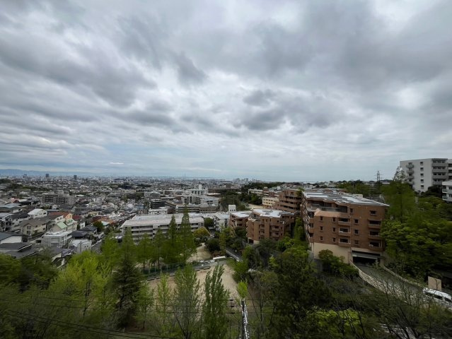 芦屋市朝日ケ丘町の賃貸マンションの展望