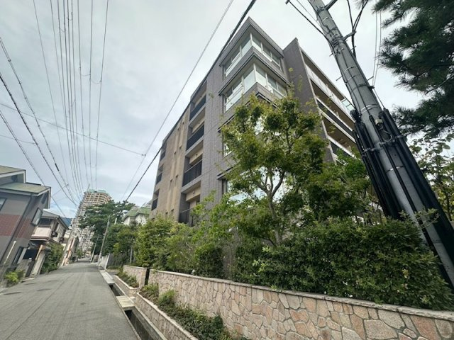 神戸市東灘区住吉東町２丁目の賃貸マンションの外観