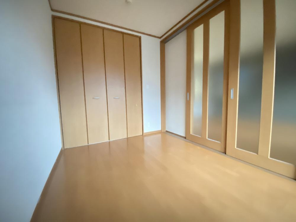 西宮市神呪町の賃貸マンションの居間・リビング