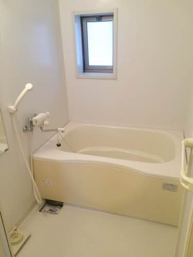 ヒルビレッジ　Aの浴室|※同タイプの部屋写真です