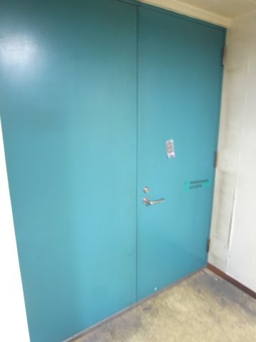 宝塚市中州１丁目の倉庫