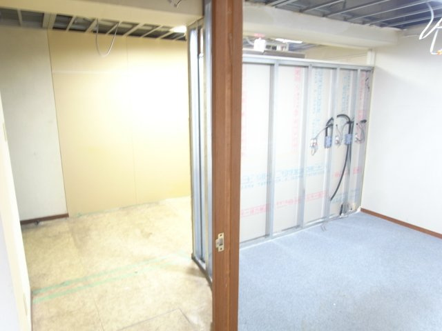 宝塚市中州１丁目の倉庫