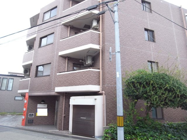 宝塚市中州１丁目の倉庫
