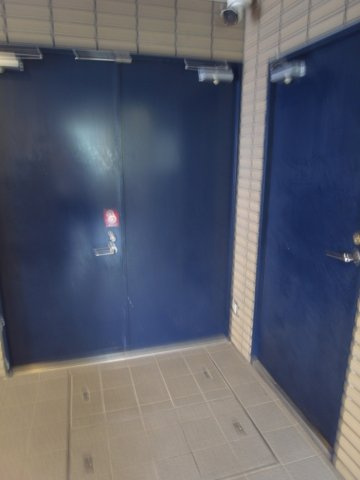 宝塚市中州１丁目の倉庫