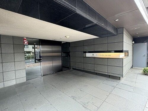 ザ・パークハウス小石川春日のエントランス