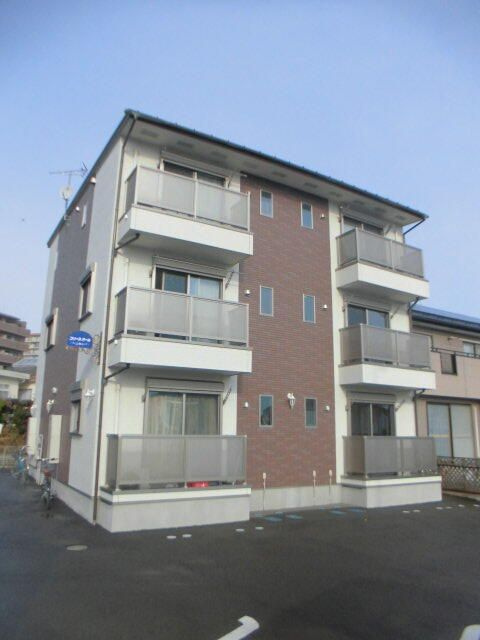 コリーヌ・オールの外観