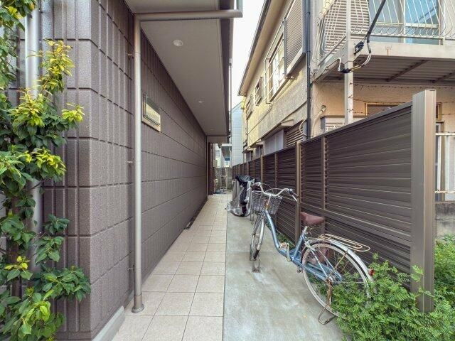 Ｍａｉｓｏｎ　Ｓａｇｅ　Ｙｕｔｅｎｊｉの周辺