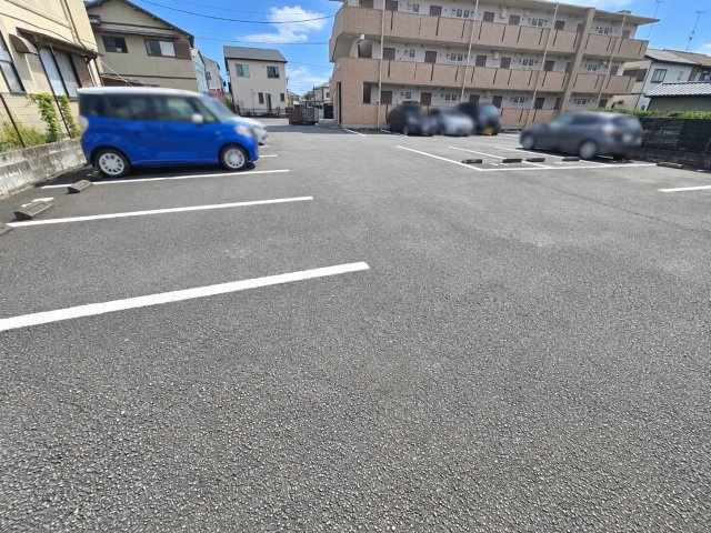 Ａｋｏｙａ・Ｐｅｒｌｅ・ＳＵＮの駐車場