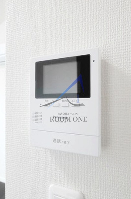 ウエストフィールド八潮のセキュリティ|モニター付きインターホンです。
