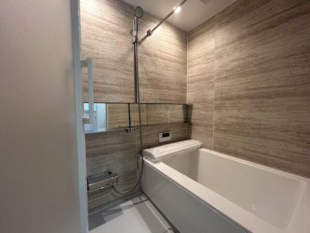 ＭＡＩＳＯＮ　ＹＵＴＥＮＪＩの浴室|落ち着いた空間のお風呂です