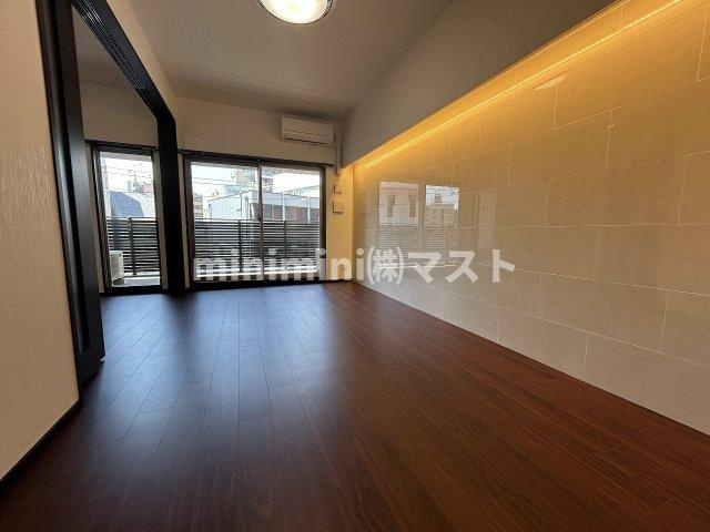 大阪市西区本田２丁目の賃貸マンションの内装