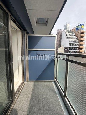 大阪市西区九条１丁目の賃貸マンションのバルコニー
