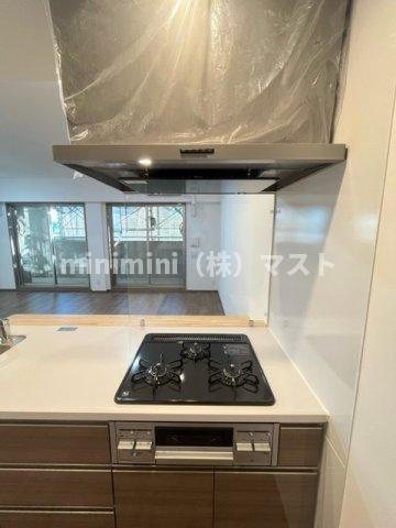 大阪市浪速区浪速西１丁目の賃貸マンションのキッチン