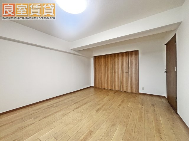 【寝室】 | グランデ元塩
