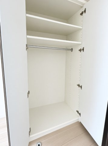 荒川区東日暮里４丁目の賃貸マンションの収納